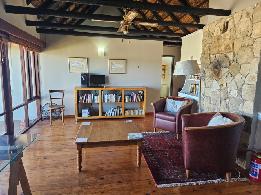 4 Bedroom Property for Sale in Stilbaai Wes Western Cape